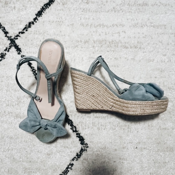 light blue wedges